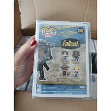 Load image into Gallery viewer, Funko Pop! Vinyl: Fallout - Maximus #1765 w/Protector
