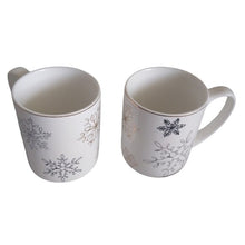 Load image into Gallery viewer, Servappetit Christmas Tree 60 oz Pitcher + Mugs w/ matching service tray
