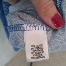 Load image into Gallery viewer, Dana Buchman Cut out Neckline L/S Blouse, Blues/White, Size Large
