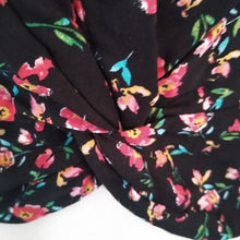 Load image into Gallery viewer, Lily White SAMPLE Short Sleeved button down Top, Black/Pinks, Size Medium
