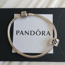 Load image into Gallery viewer, Pandora Sterling Silver Starter Snakechain Bracelet w/Daisy Flower Bead - 790187
