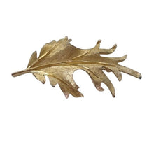 Load image into Gallery viewer, Vintage BSK Goldtone Metal Leaf Brooch
