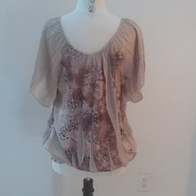 Load image into Gallery viewer, Fred David Animal Floral Print  Blouson Blouse, Size Large
