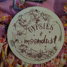 Load image into Gallery viewer, Gypsies &amp; Moondust Juniors Smocked Prairie Ruffle Floral Dress, Pinks, Size Small
