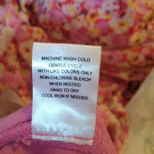 Load image into Gallery viewer, Gypsies &amp; Moondust Juniors Smocked Prairie Ruffle Floral Dress, Pinks, Size Small
