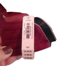 Load image into Gallery viewer, Victoria's Secret Sexy Velvet Shimmer Bra, 34B
