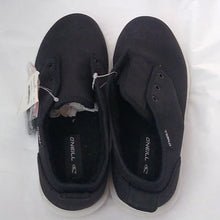 Load image into Gallery viewer, O&#39;Neill Surf Lo Turkey Slipper Shoes, Black, Size 9M

