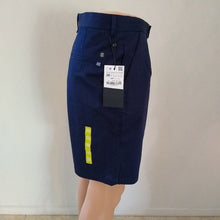 Load image into Gallery viewer, Zara Men&#39;s Navy Blue Above The Knee Shorts, Waist 30
