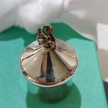 Load image into Gallery viewer, Vintage Carr’s Of Sheffield Sterling Silver &amp; Gold Gilt Pixie Trinket Box

