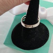 Load image into Gallery viewer, Sterling Silver Rectangle w/ Hearts Diamond Cut Filigree Ring, size 8.5
