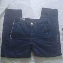Load image into Gallery viewer, levis 570  LEJ 20th anniversary denim jeans, 26x30

