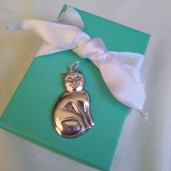 Signed NF Sterling Silver Cat Kitty 925 Pendant