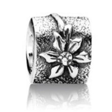 Load image into Gallery viewer, Pandora Poinsettia Christmas Flower Charm 790213 Sterling Silv…
