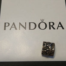 Load image into Gallery viewer, Pandora Poinsettia Christmas Flower Charm 790213 Sterling Silv…
