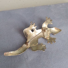 Load image into Gallery viewer, Vintage Sterling Silver Dot Lizard Gecko Brooch
