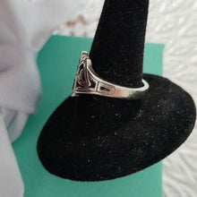 Load image into Gallery viewer, James Avery Sterling Silver Retired Openwork Angel Ring, Size 5.75
